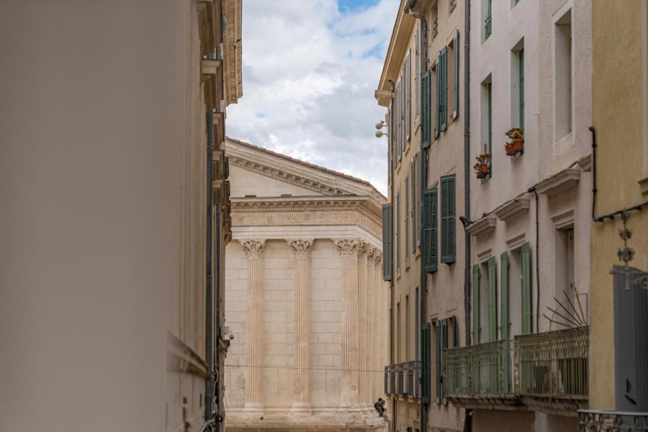 Une Nuit à Nîmes - Appartement au pied de la Maison Carrée Exterior foto